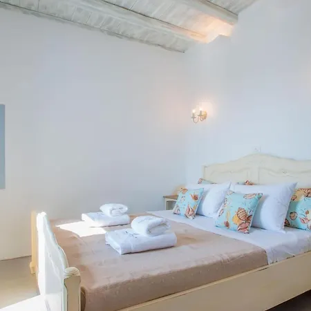 Villa Luxury Paros Sea View Private Pool 4 Bdr Tserdakia Chrisi Akti (Paros)